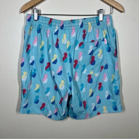 Chubbies Mens Multicolor Pineapple Printed Swim Shorts 7” Inseam Size Medium - Picture 5 of 8